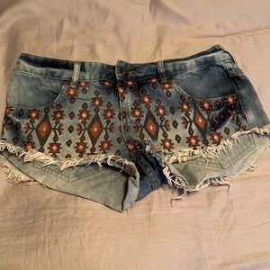 Y2K billabong shorts